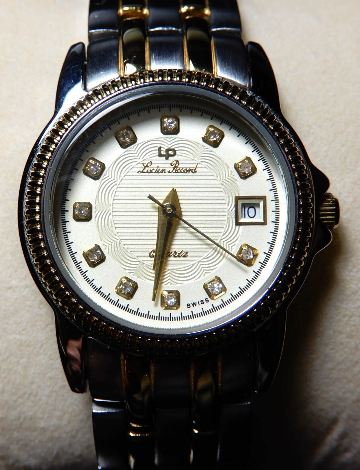 Vintage! Mint Condition! Ladies LUCIEN PICARD Watch “Paris” 2 Tone-11 diamonds