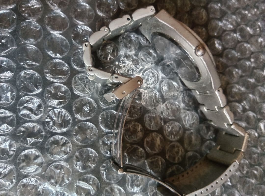 Hello Kitty Quartz Watch Pink Dial Silver Adjustable Battery