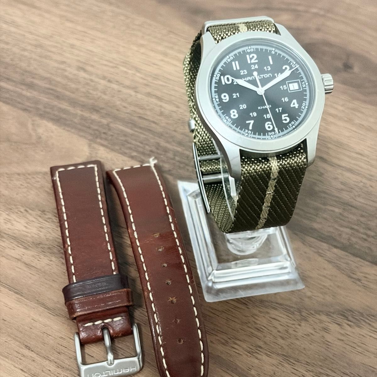 Hamilton Khaki Field H684811 Quartz Olive Dial 38mm Men – 2 Bands Included