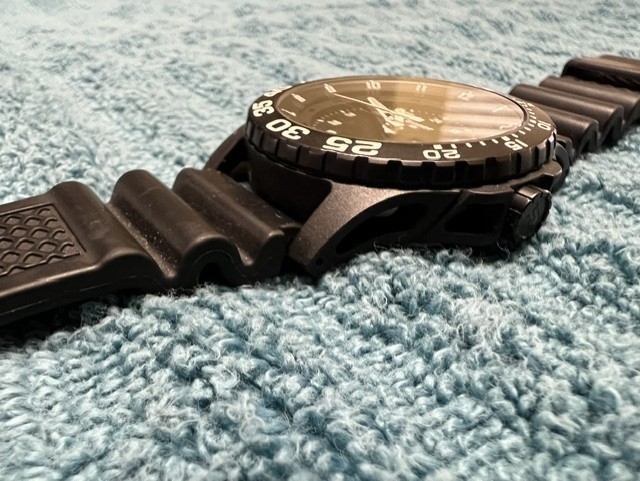 Traser Elite Red Military Diver Watch – Beautiful Condition!