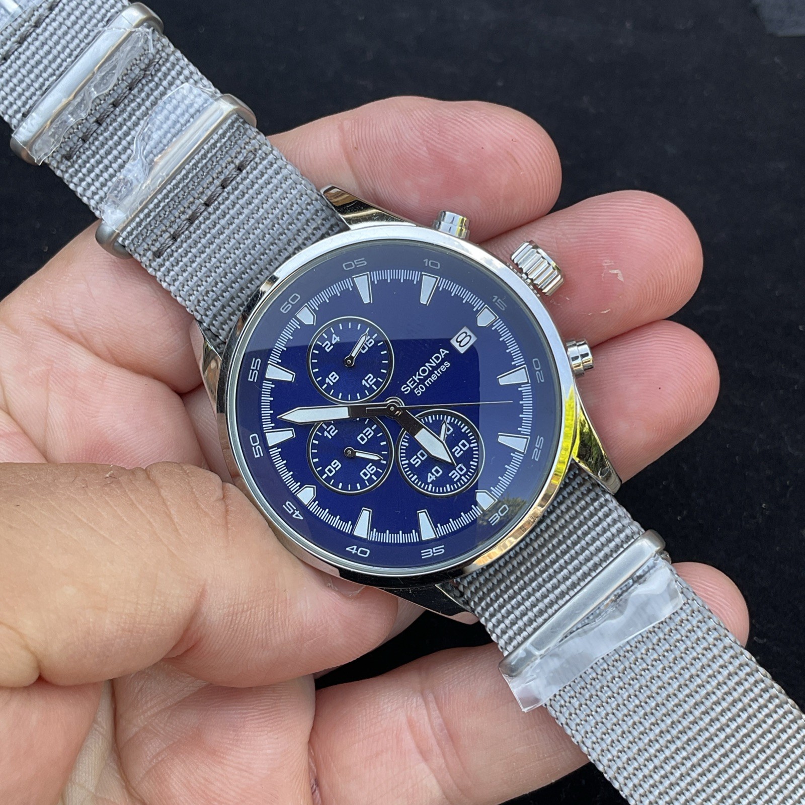 SEKONDA WATCH SPORT MENS 1768 STAINLESS NATO STRAP QUARTZ GENUINE