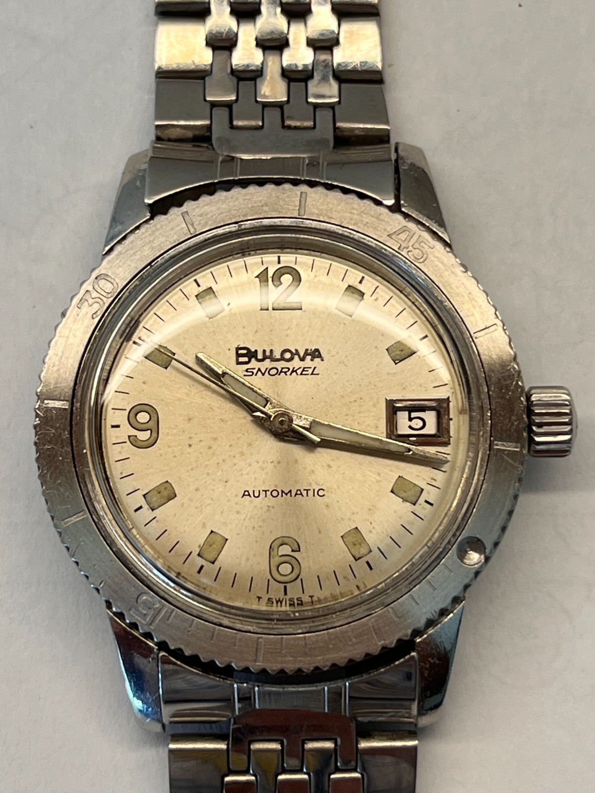 Bulova Snorkel Sunburst Dial 386-3 M9- Rare Non-666 Variant