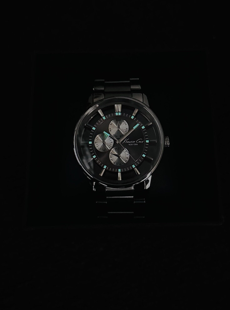 Kenneth Cole KC9115 Men’s See-through transparent Black Dial Bracelet Watch