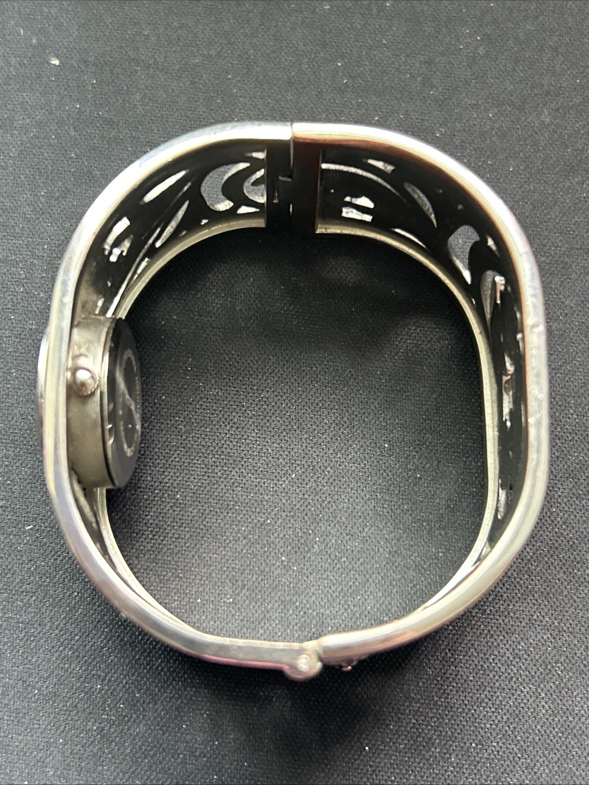 Vivani Silver Tone Women’s Bangle Watch