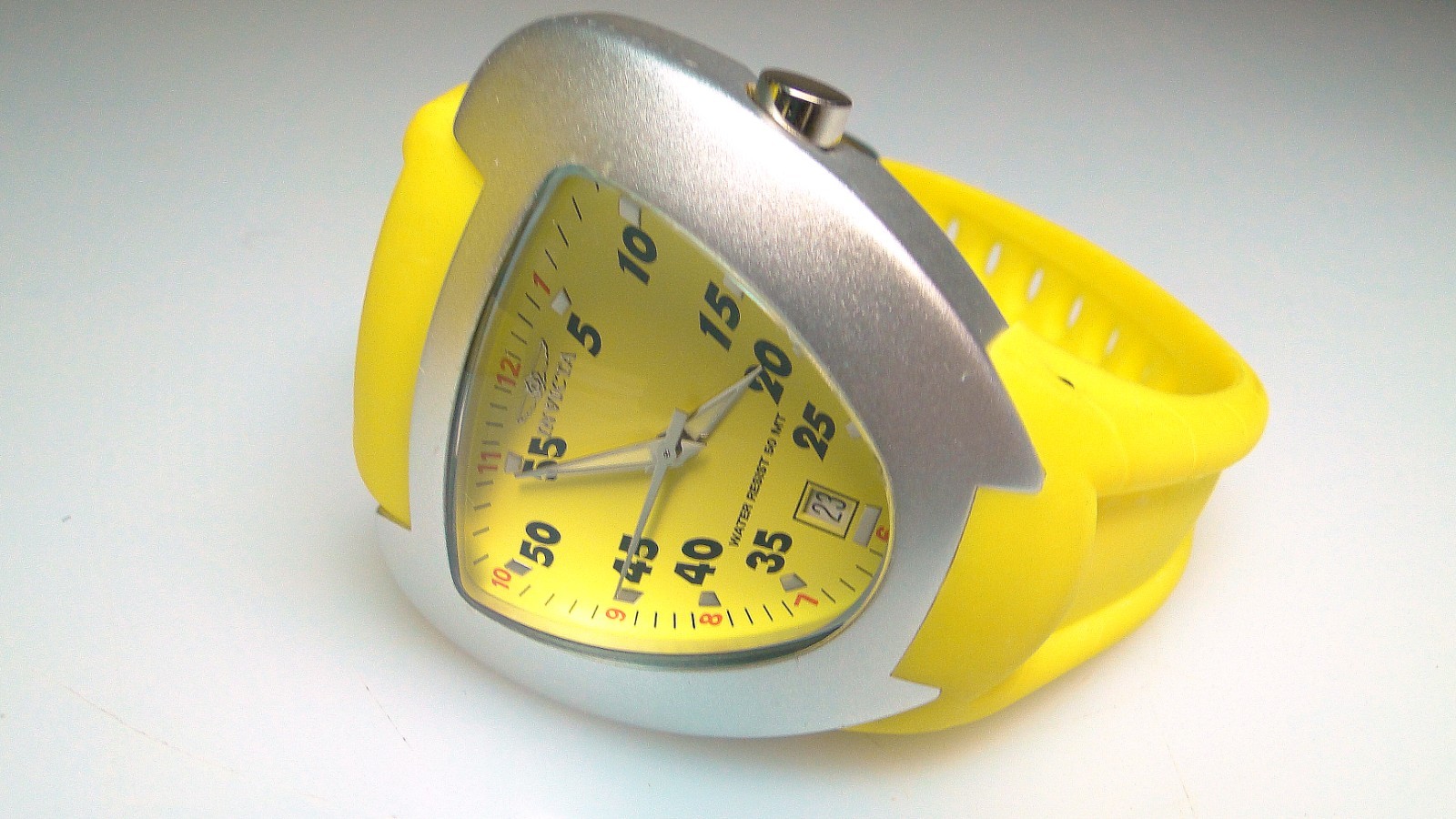 ⌚ Invicta #9885 Bermuda Triangle Watch w Yellow Dial & Box