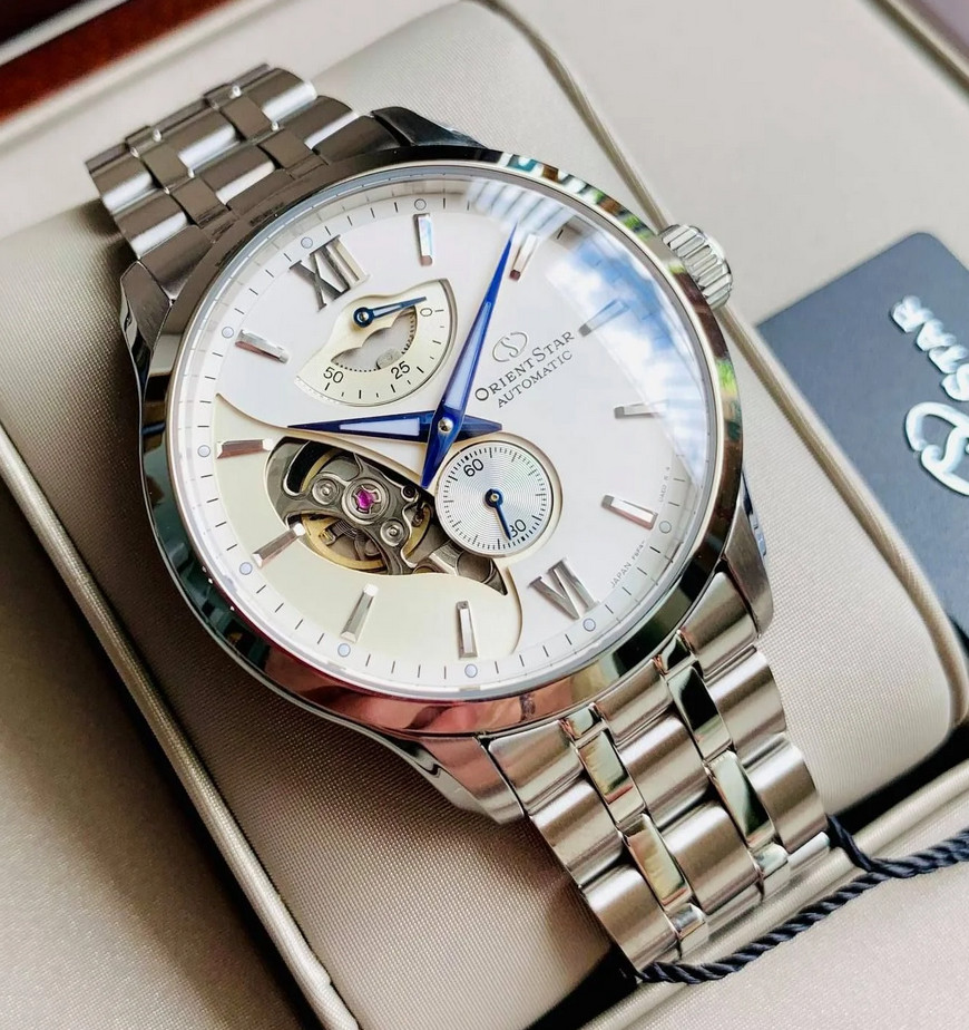 Orient Star Automatic RK-AV0B01S Silver Dial Men’s Watch Power Reserve