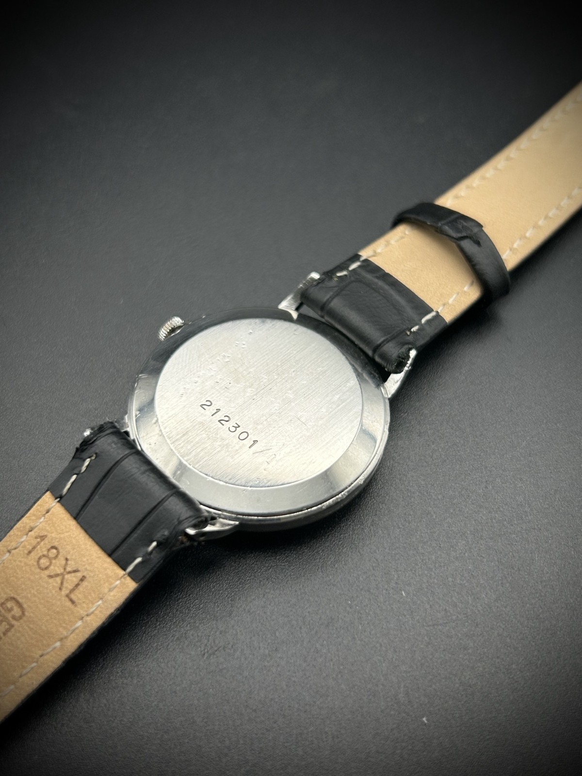 Universal Geneve Classic Calatrava Tropical Dial Ref – 212301