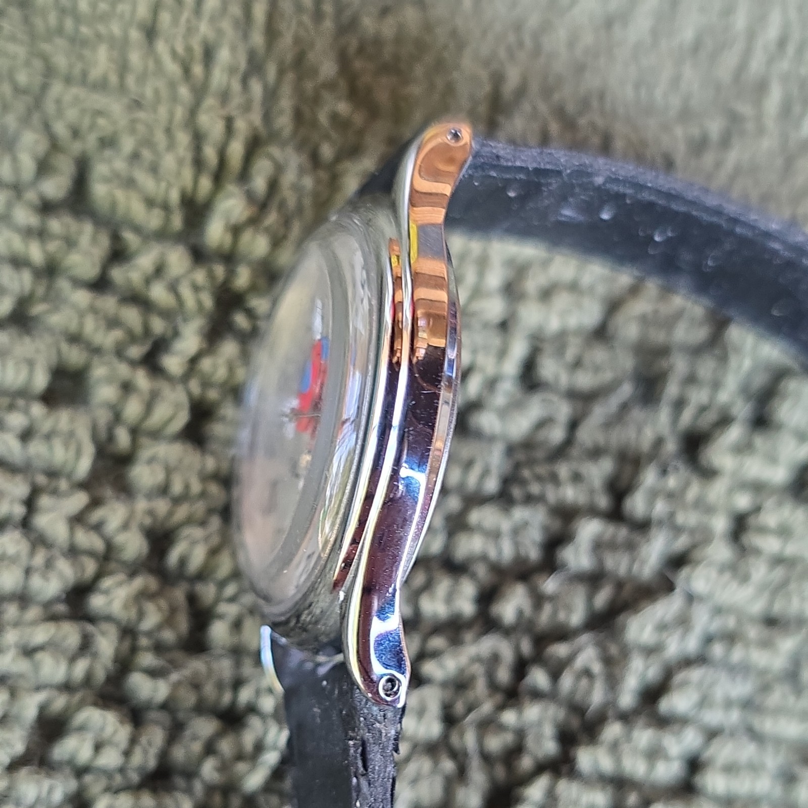 Vtg. Lorus Disney Goofy Backwards Hands 31mm Unisex Watch V515-6A00 New Battery!