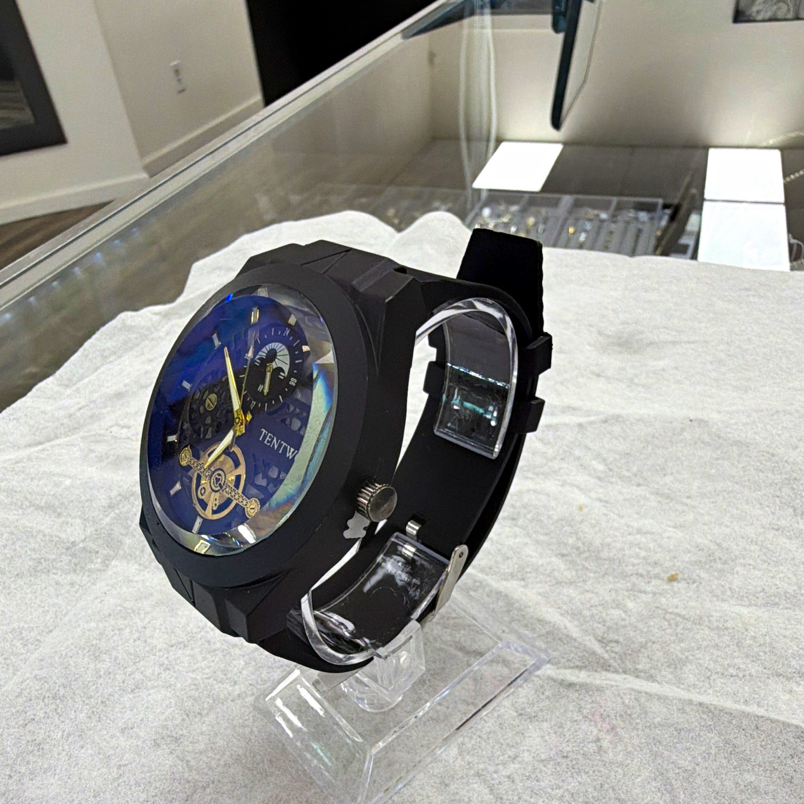 TENTWO Quartz Analog Skeleton Dial Watch Blue/Black/Gold Black Rubber Strap