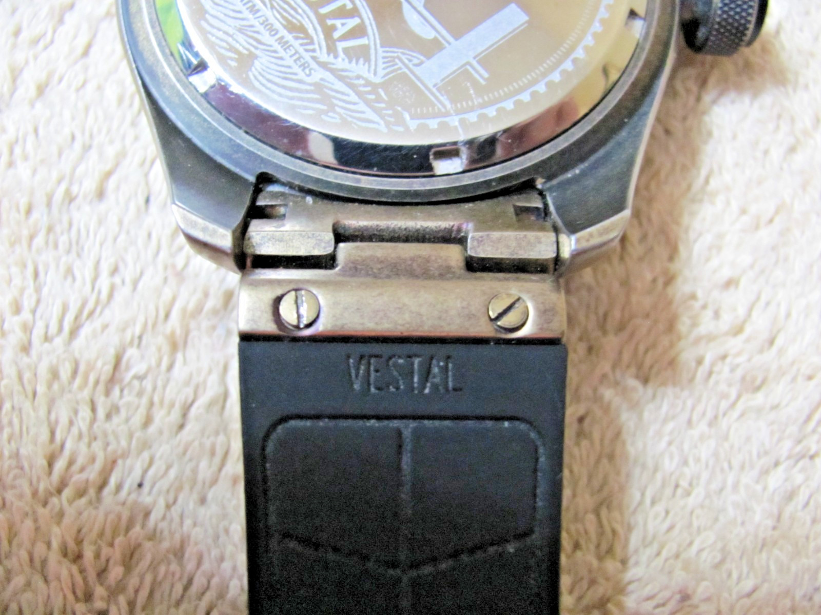 VESTAL ZR4 WATCH, BRONZE CASE, HEAVY, VESTAL RUBBER BAND, 30ATM, 300 METERS, NEW