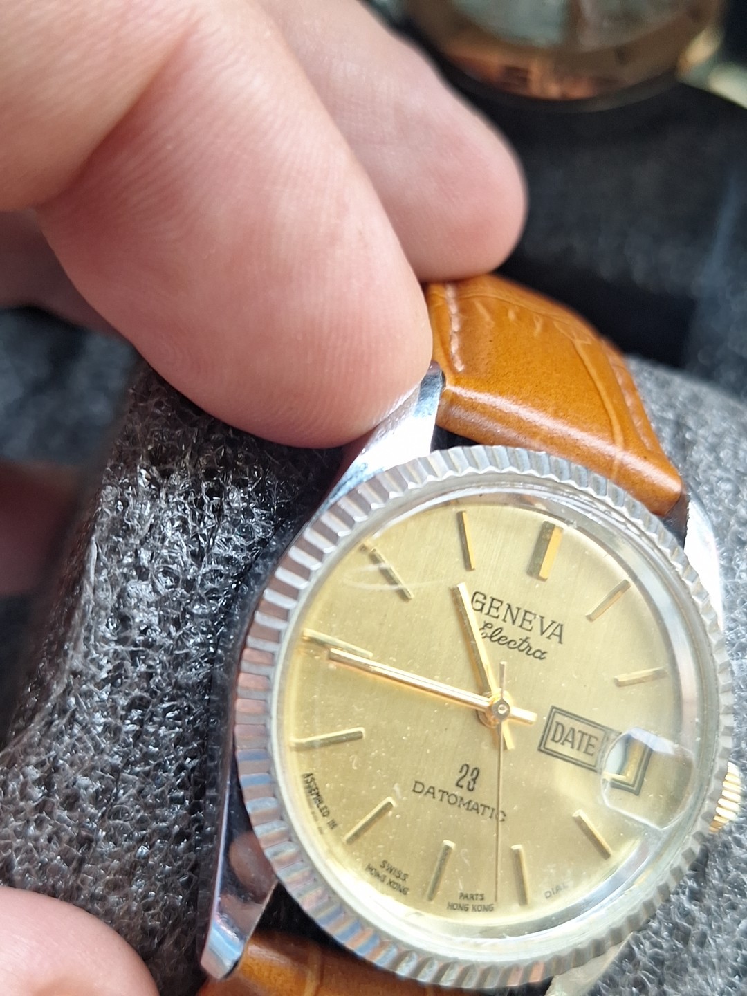 Geneva Electra Datomatic Mechanical Date/just Men’s Vintage Watch Runs Great.