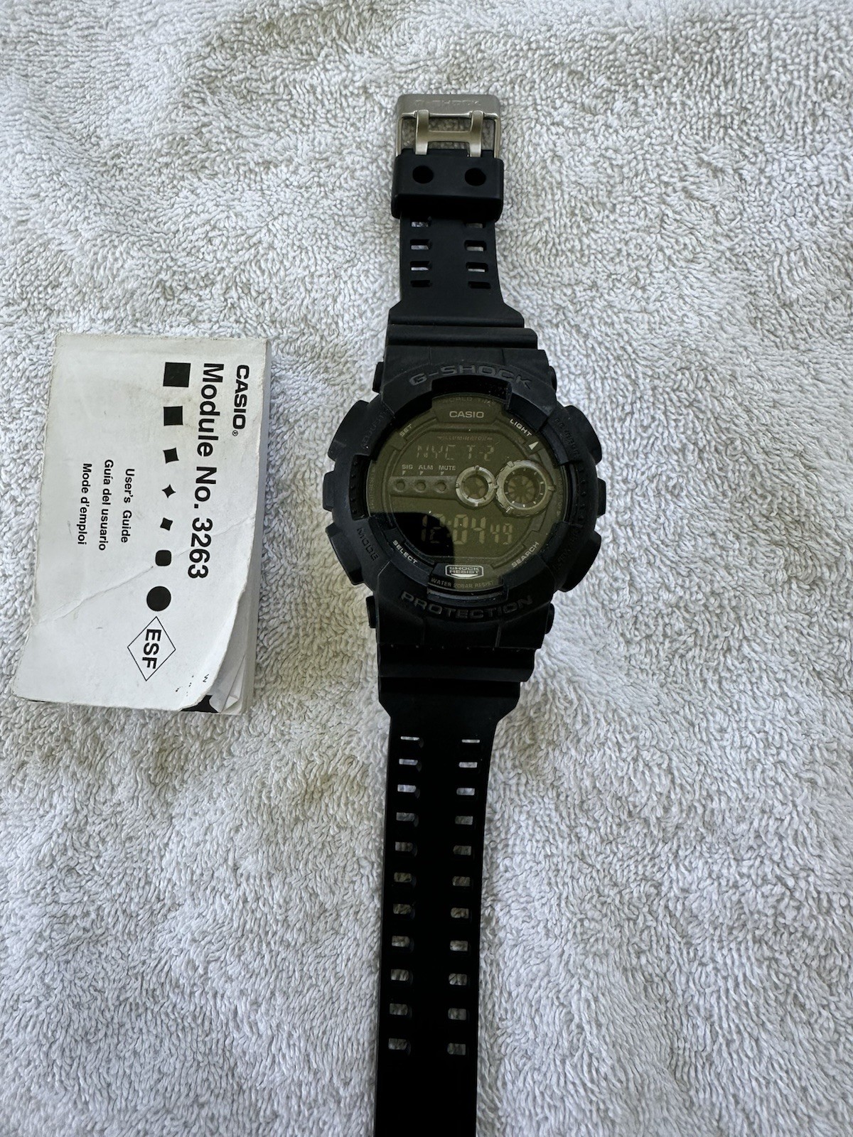 Casio G-SHOCK GD-100 Digital Men’s Wristwatch Black Quartz 200m Shock-Resistant