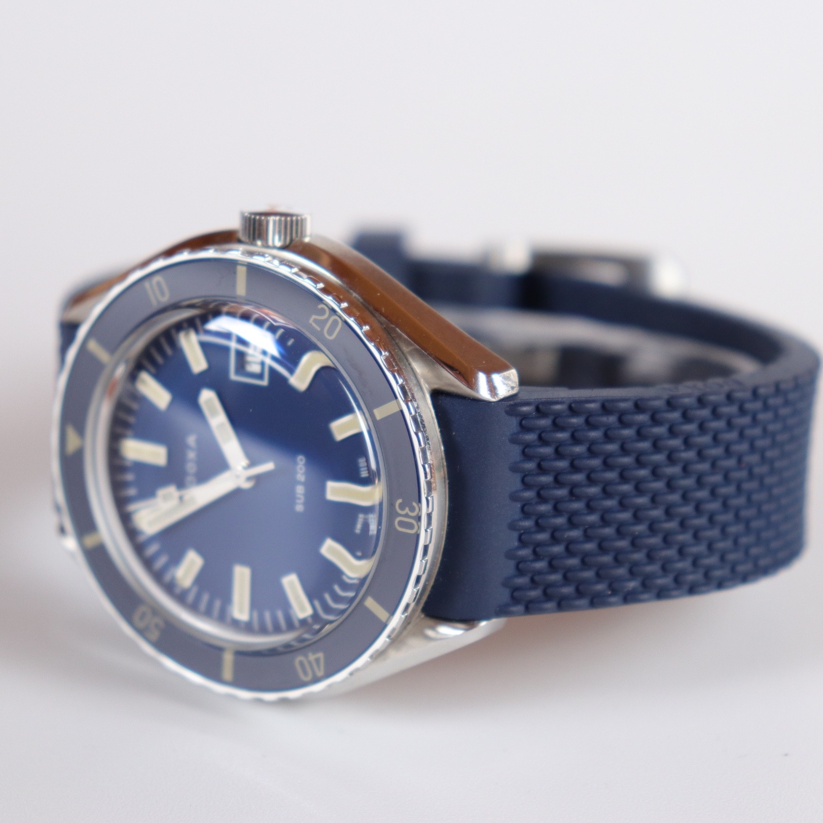 Doxa Sub 200 Caribbean | Box & Papers | 42mm | Ref. 796.10.201.10