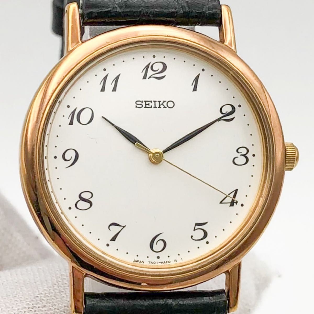 Battery replaced SEIKO 7N01 HZA0 Quartz Crystal Glass Seiko White Gold