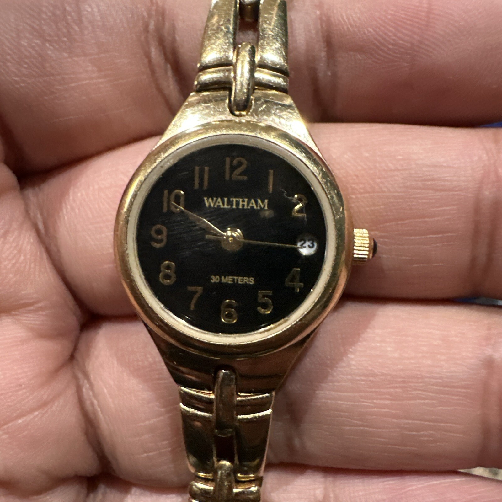 *Working* WALTHAM 30 Meters Gold Bracelet Womens Watch New Battery Free Shipping
