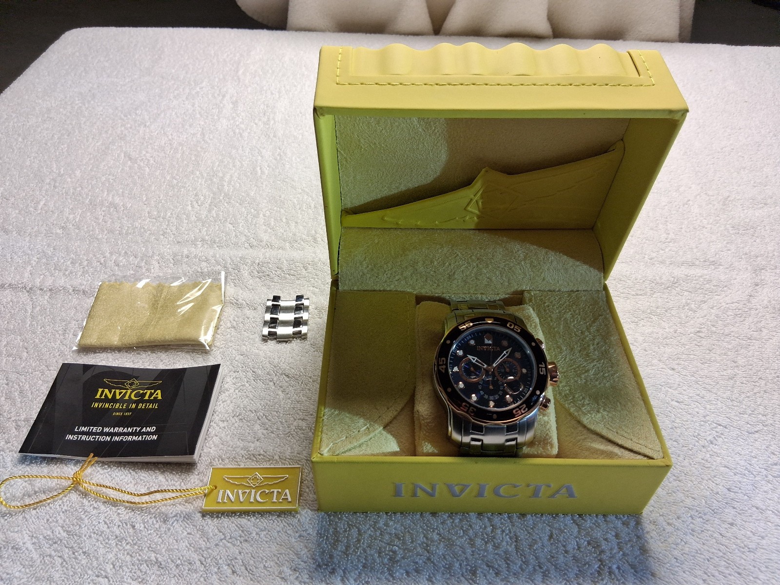 Invicta 80038 Pro Diver Scuba Watch