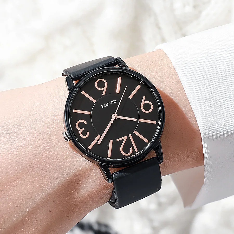 Women’s Casual Soft Silicone Strap Round Analog Quartz Wrist Watch Waterproof