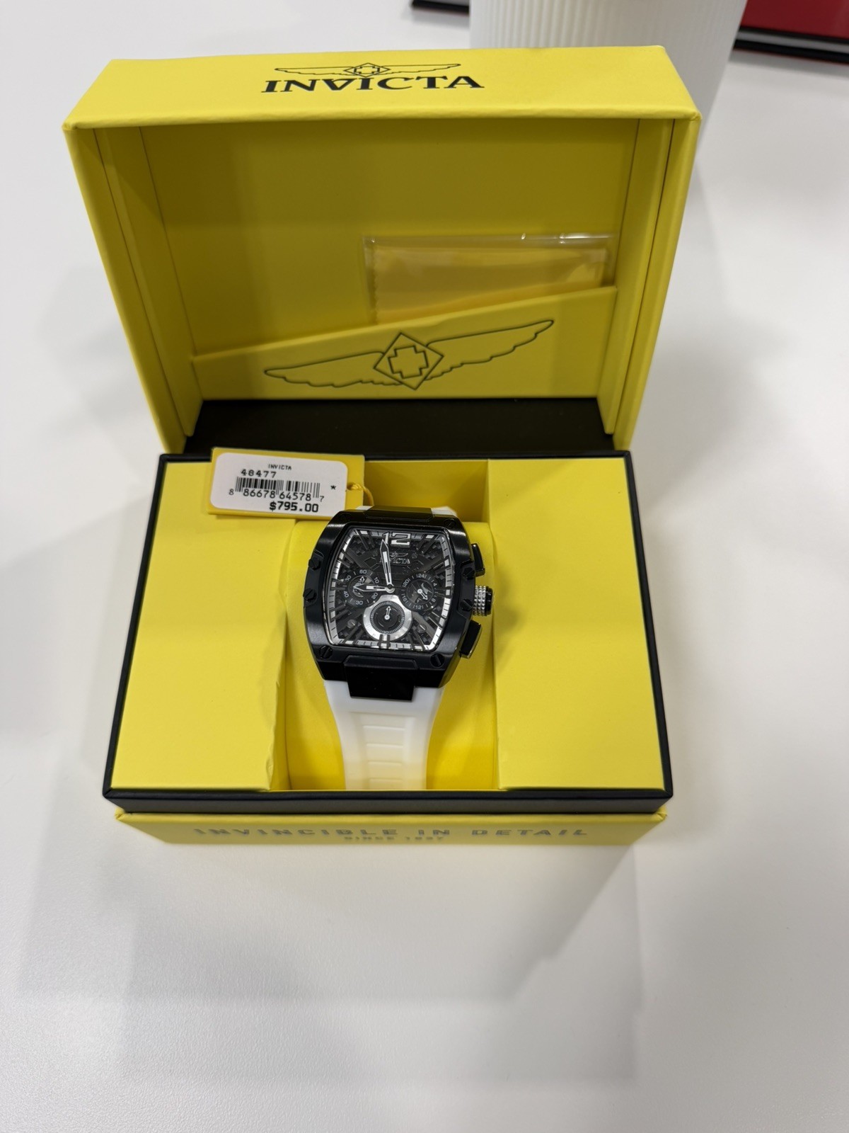 NEW Invicta Men’s 43mm Invicta Racing Quartz Chronograph White/Black Dial Watch