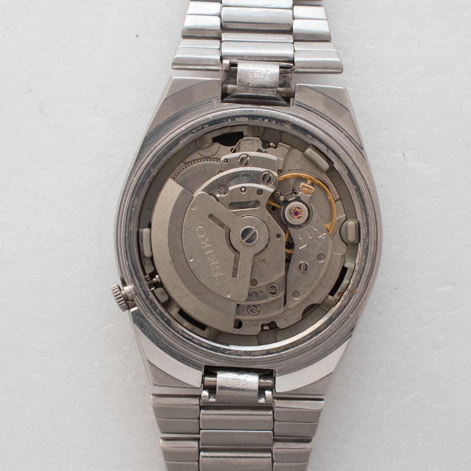 Vintage Seiko 5 Auto 6309-9000 English/Italian Day Dark Blue Dial Silver Accent