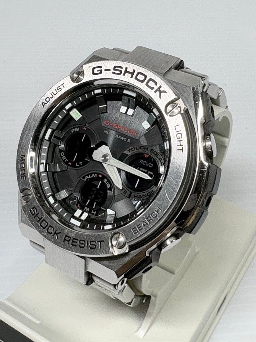 Boxed CASIO G SHOCK G STEEL GST W110D 1AJF Big Size Radio Solar Multi Band 6