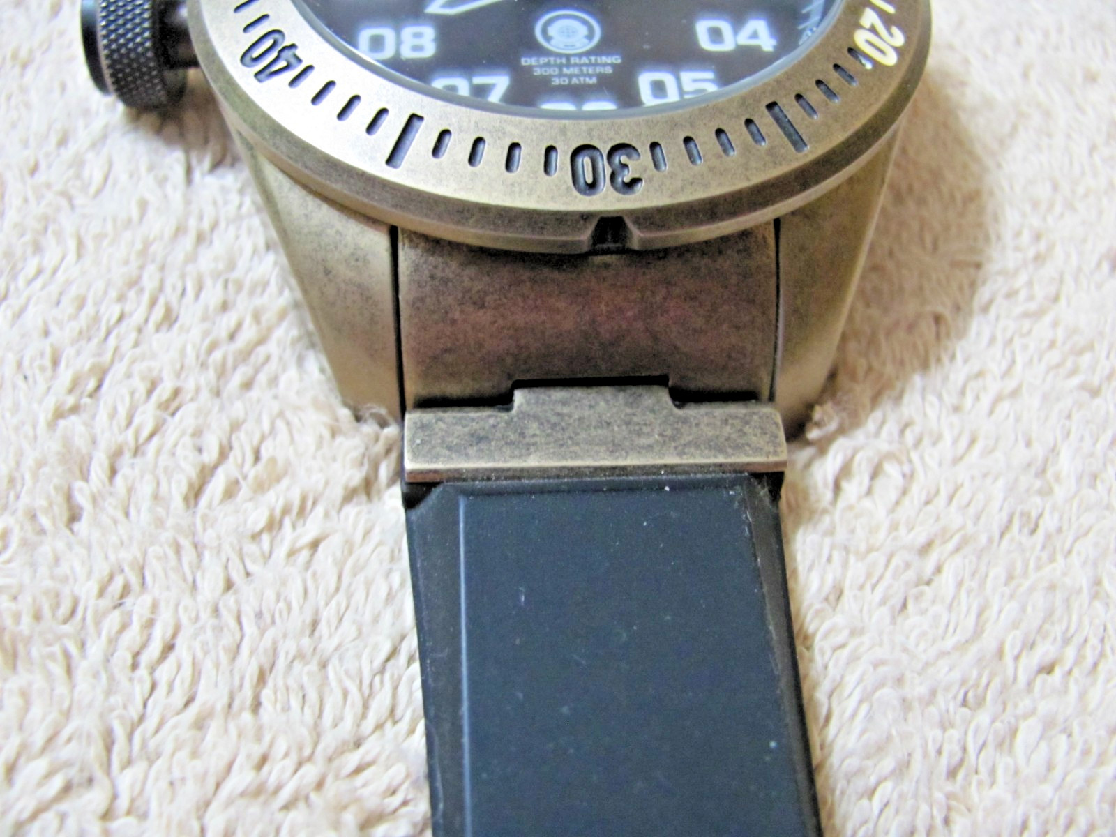 VESTAL ZR4 WATCH, BRONZE CASE, HEAVY, VESTAL RUBBER BAND, 30ATM, 300 METERS, NEW