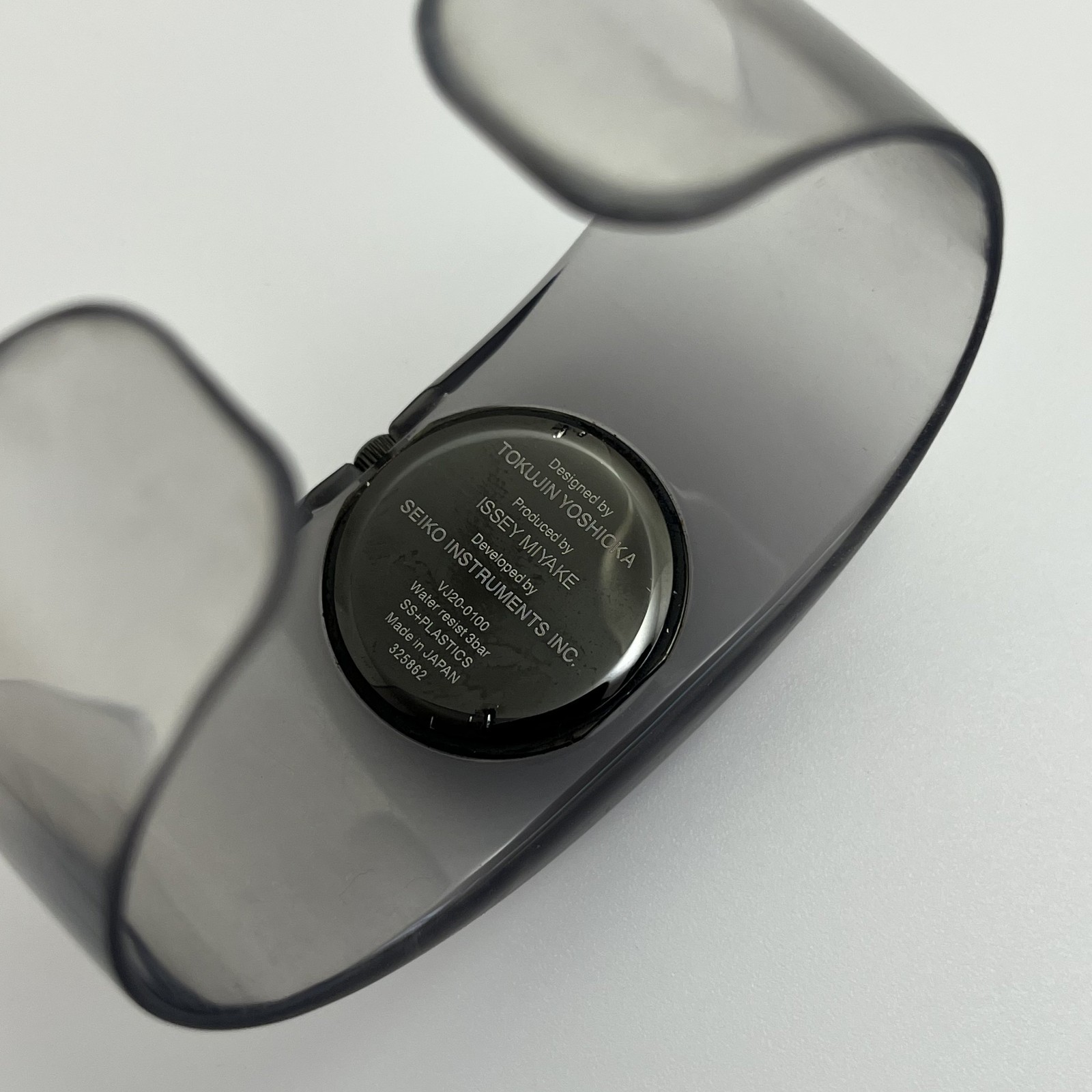 Seiko Issey Miyake O Tokujin Yoshioka SILAW002 Smoke Qz Japan Bangle Watch #923A