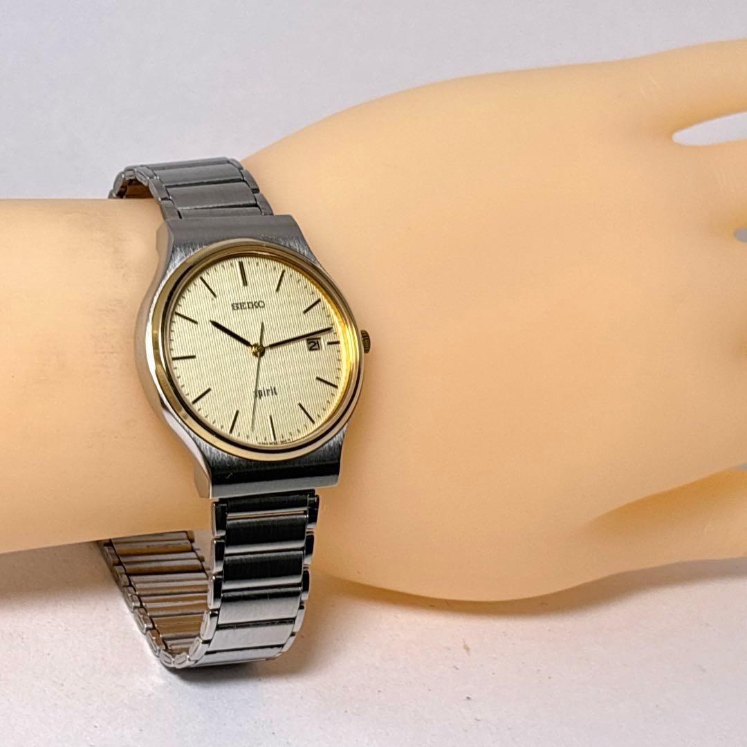 SEIKO SPIRIT 5P32-7A00 Quartz Watch 33mm Gold Wave Dial SS Band 17.5cm