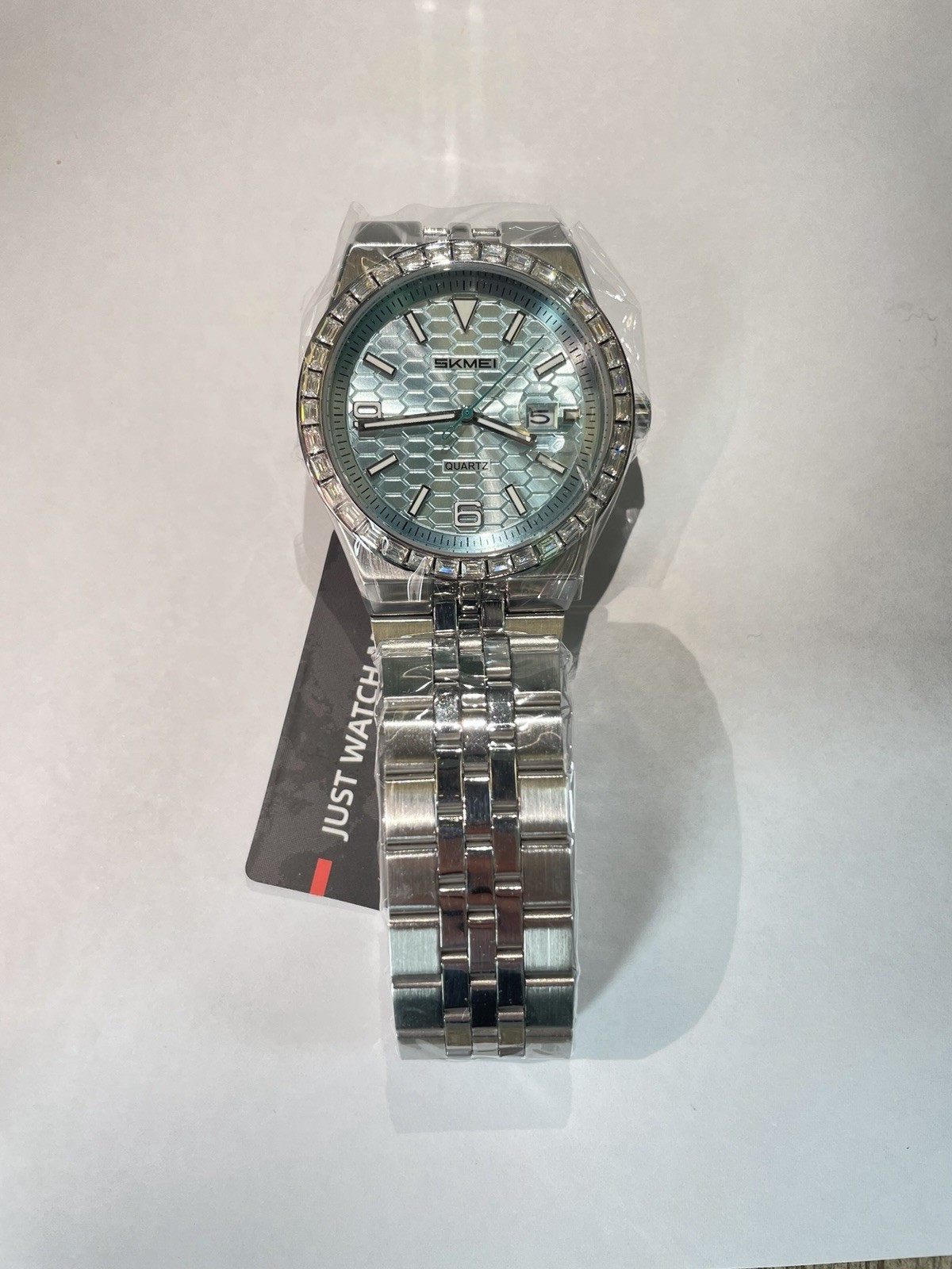 Men’s Quartz Analog Silver-Tone Metal Bracelet Blue Textured Dial Date w/Box