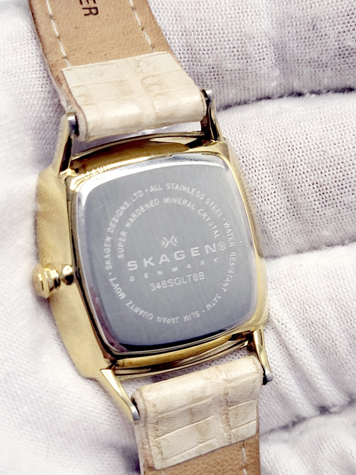 28mm Skagen MK348SGLT8B Mother of Pearl Dial Beige Leather Strap Women’s Watch