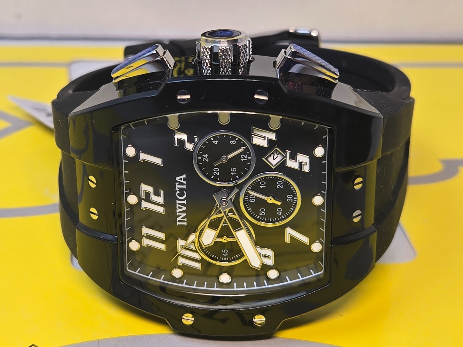 Invicta S1 Rally Anatomic Chrono Men’s Watch 47mm Black with Back Dial Date NEW