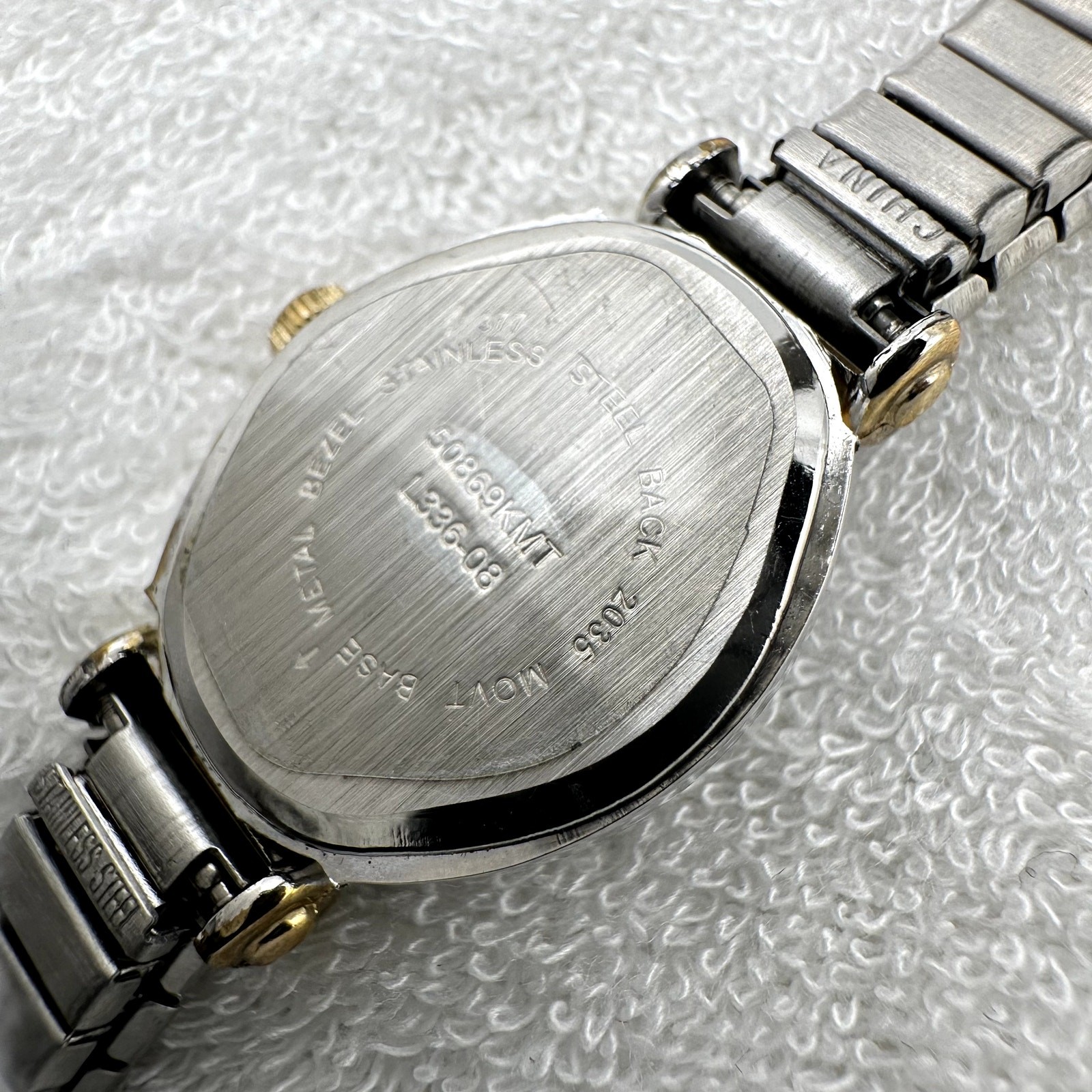 Oval Quartz Watch Two-Tone Silver And Gold Ladies Bracelet Hearts Pattern