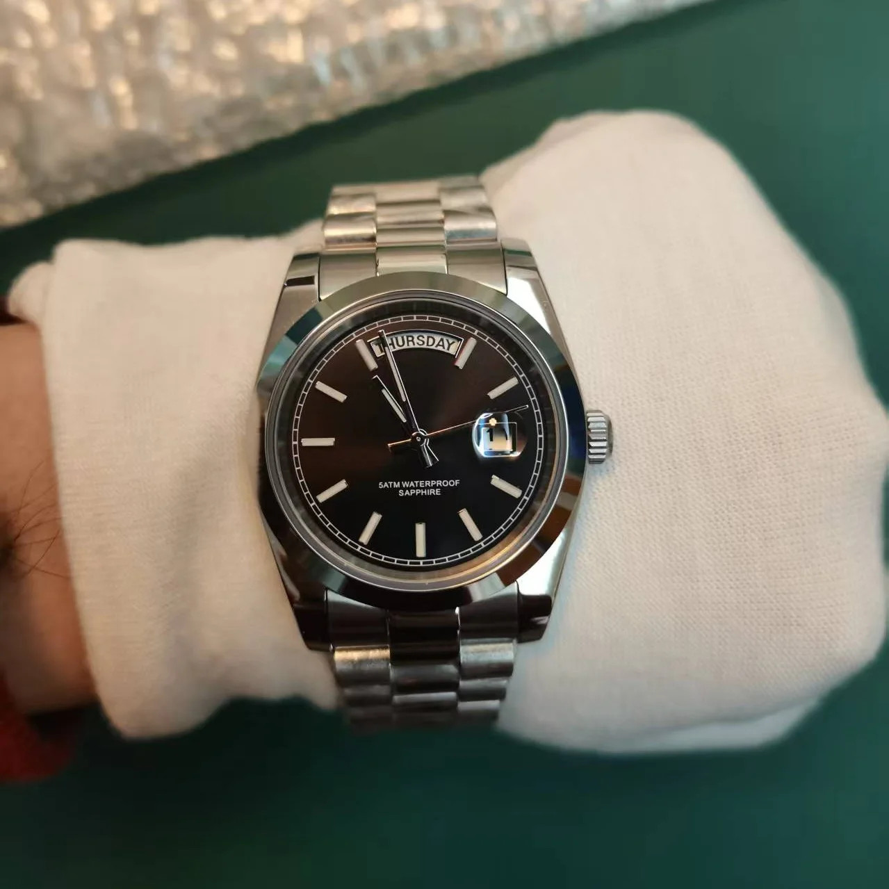 Men’s 36mm Sapphire Crystal Watch Stainless Steel Quartz 50M Waterproof