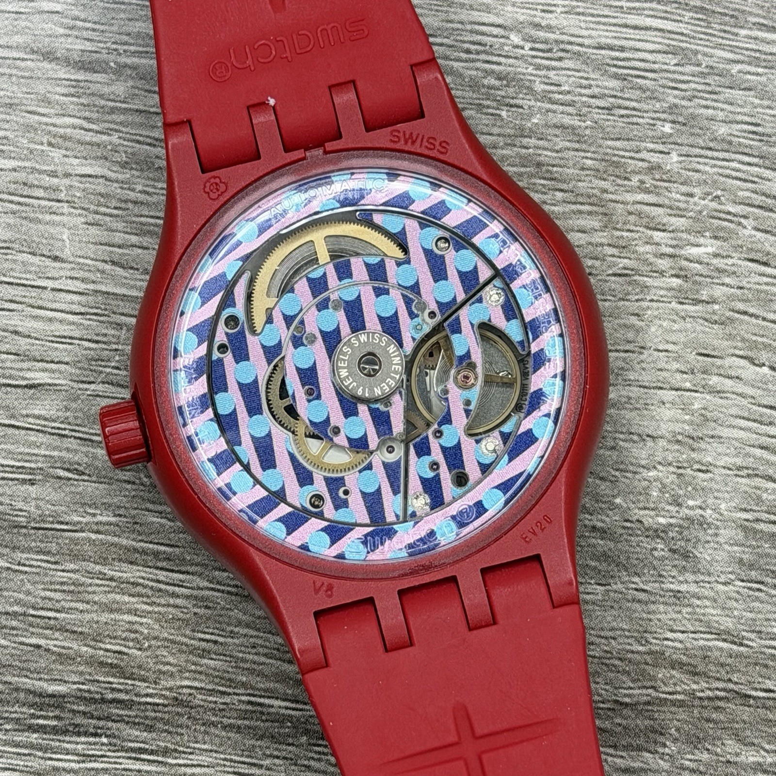 NEW✅AUTOMATIC✅ Swatch SISTEM CORRIDA Red Silicone Men’s Watch SUTR403