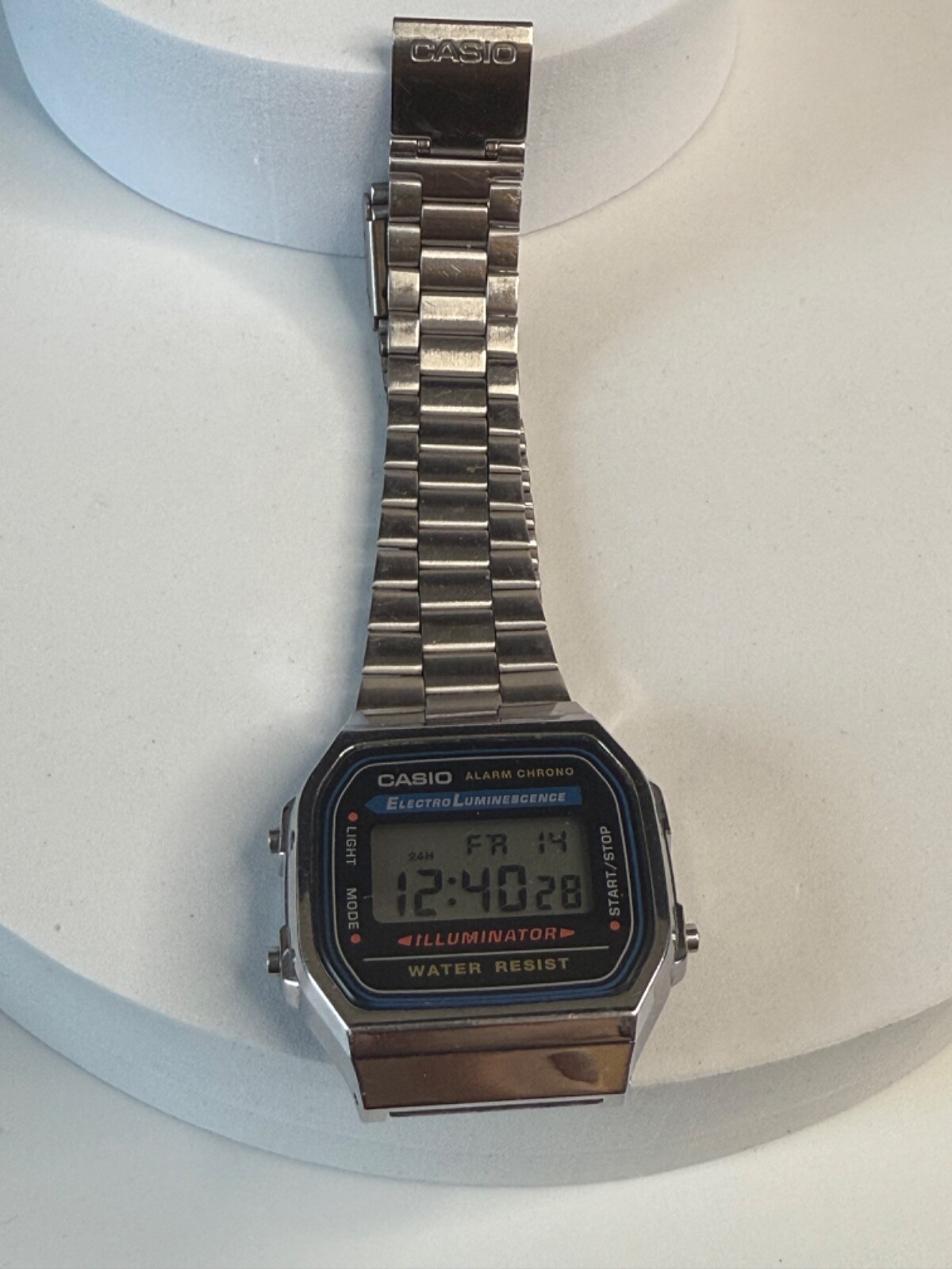 Vintage Casio Alarm Chrono Electro Luminescence Digital Wristwatch