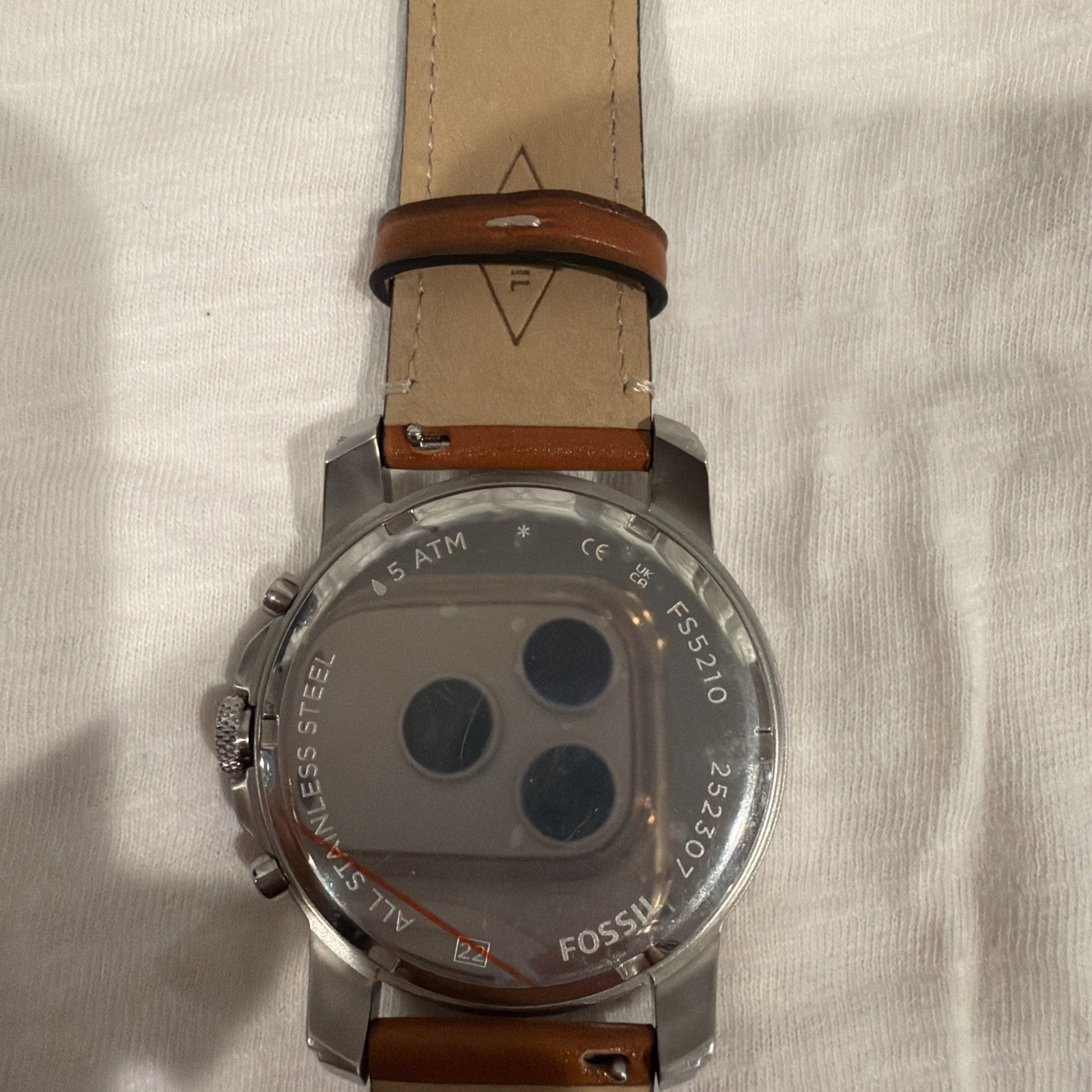 FOSSIL FS5210 Men’s Quartz Watch 45mm Stainless Steel Case Leather Band