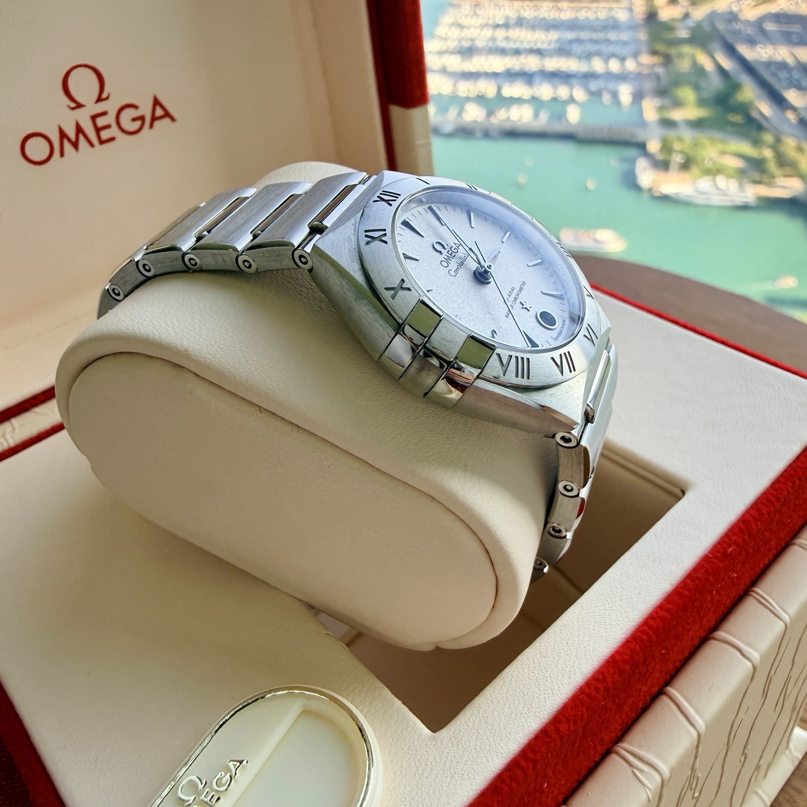 Omega Constellation Automatic Co-Axial Master Chronometer 29mm