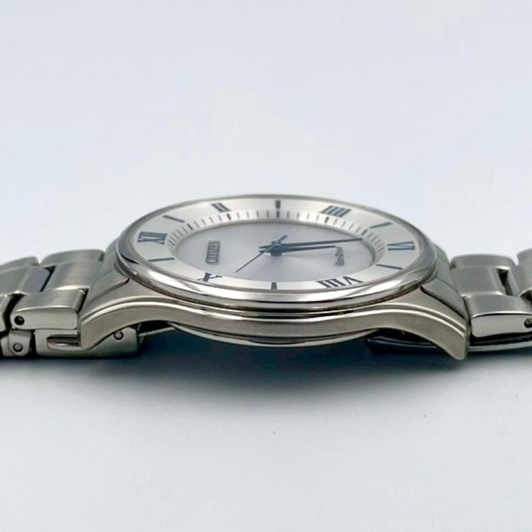 236 CITIZEN Eco-Drive Solar Watch, Round, Men’s, 3 Hands 【USED】