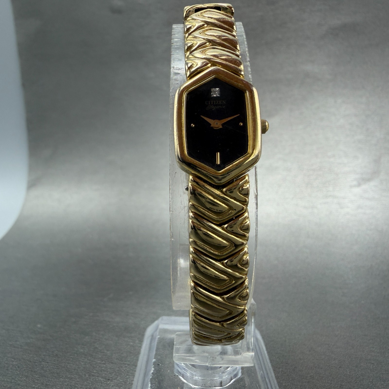 Citizen Elegance Watch Women 14mm Black Dial gold Tone 5421-F42627 New Battery