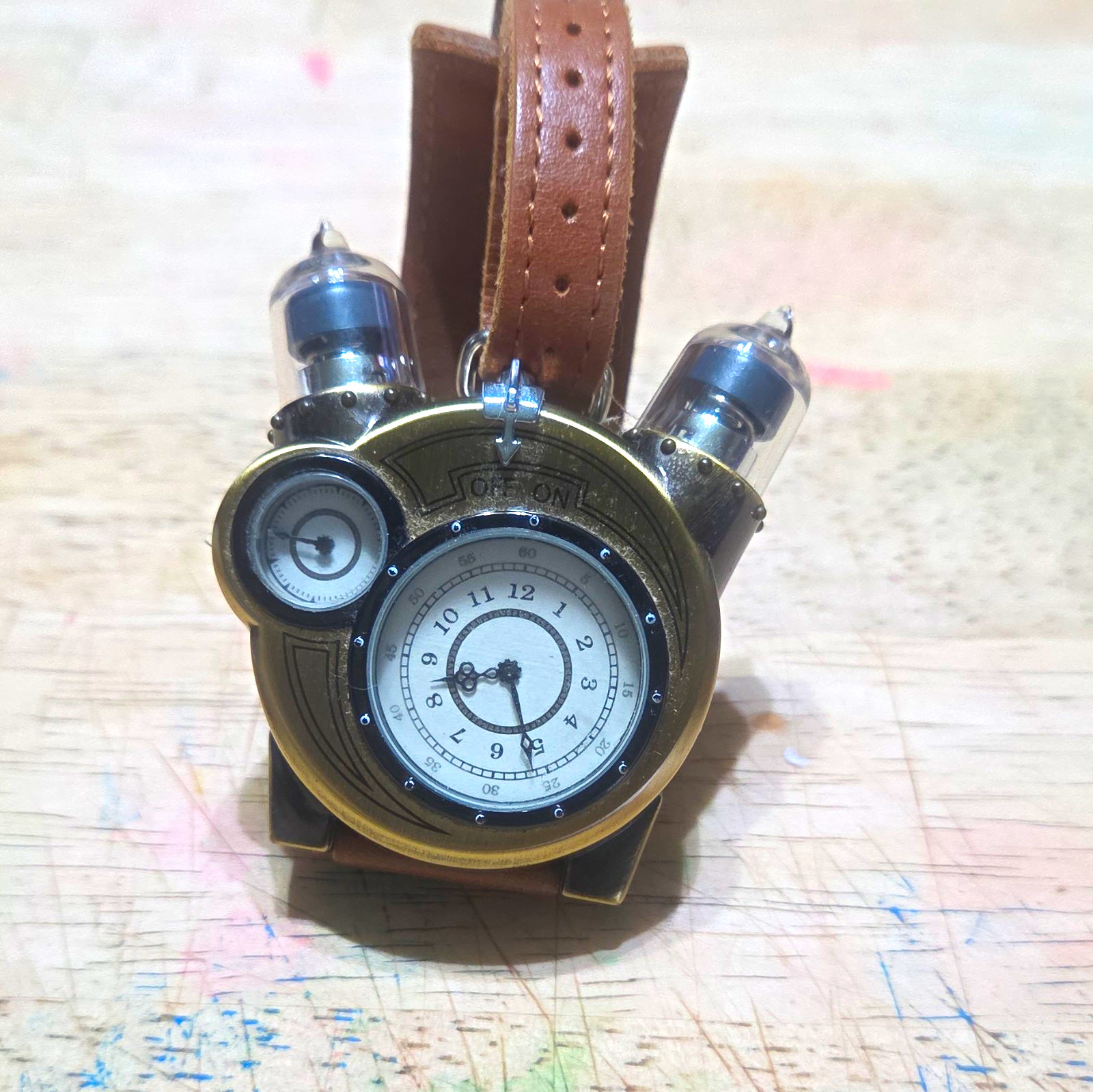 ThinkGeek Steampunk Tesla Watch – Working LED Tubes, WITH Key, MINT Faces