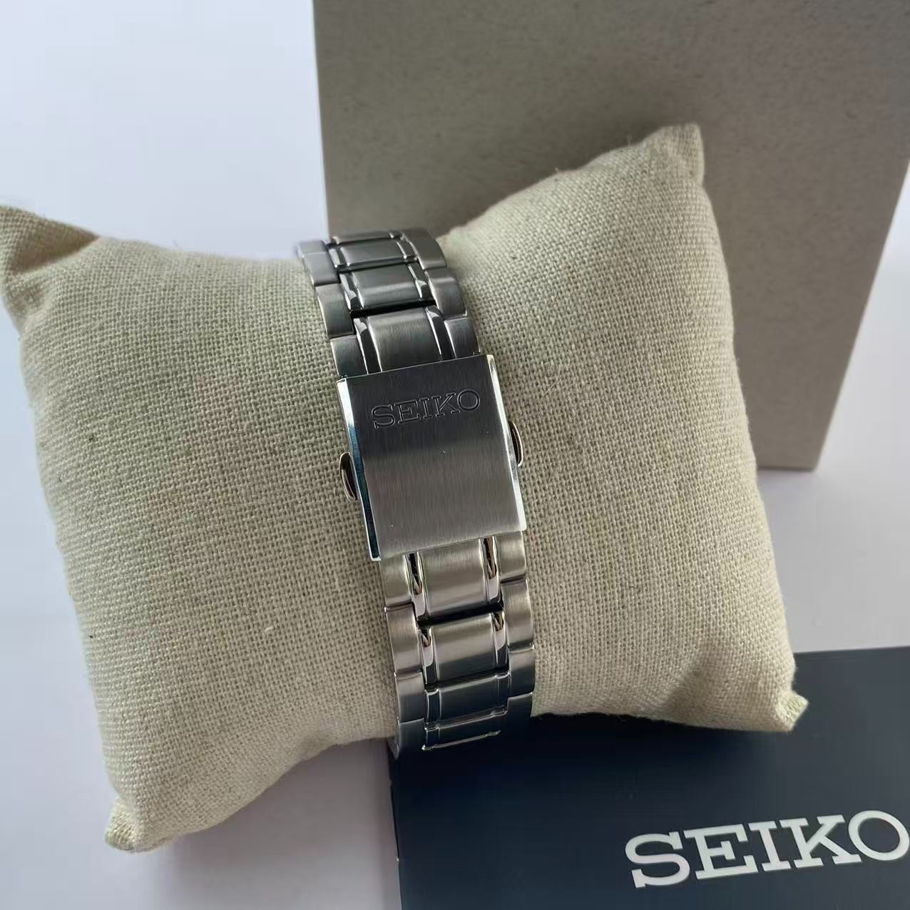 New Seiko Essentials SUR309 Blue Dial Stainless Steel Men’s Quartz Watch 40.2 mm