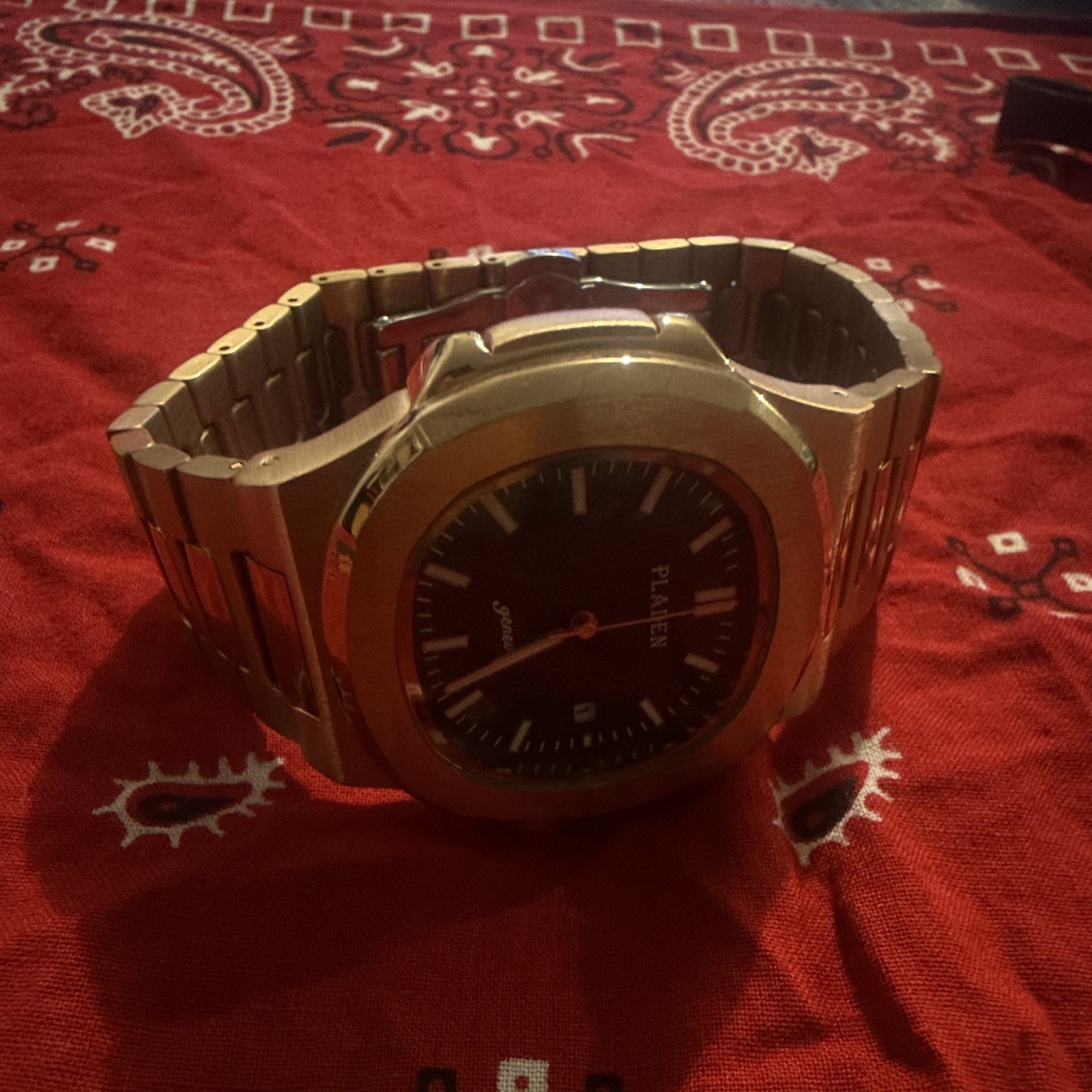 PLADEN Men’s Quartz 40mm Black Textured Dial Date Gold Stainless Bracelet