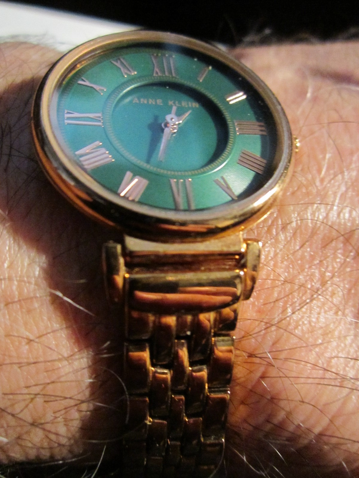 ANNE KLEIN WATCH ROSE GOLD TONE BAND GREEN DIAL RUNS GREAT – FITS 6 1/2″ -GW-22B
