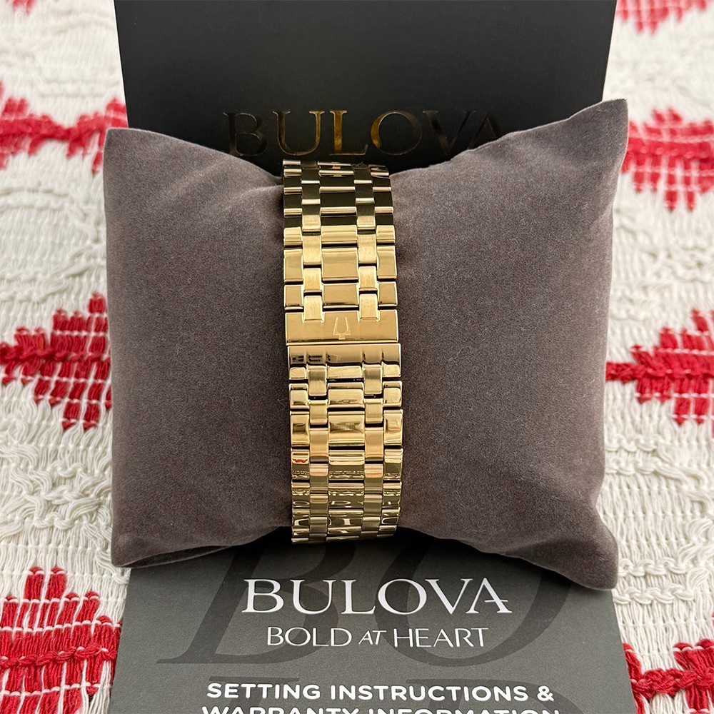 Classic Bulova Diamond 97D108 Black Dial Gold Bracelet Quartz Men’s Watch 40mm