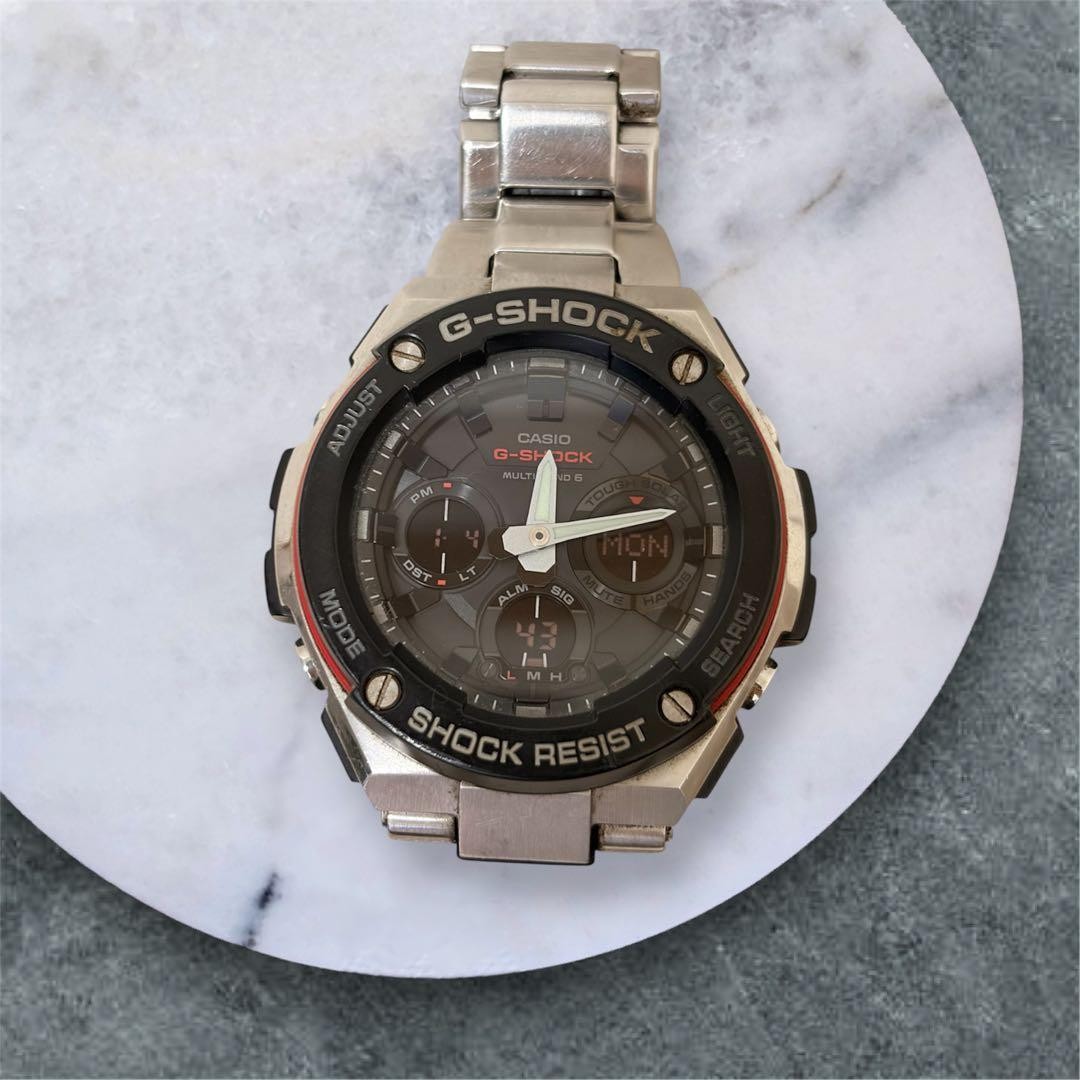 CASIO G-SHOCK GST-W100D-1A4JF Analog-Digital Solar Watch Men’s Rugged Used Japan