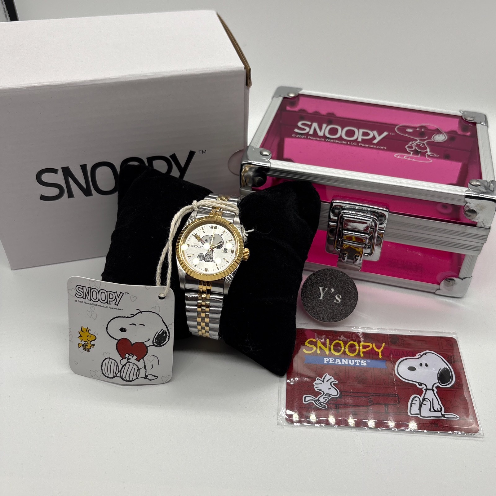 Snoopy Silver Watch Japan Limited Edition Charming Eye Exclusive Collectible New