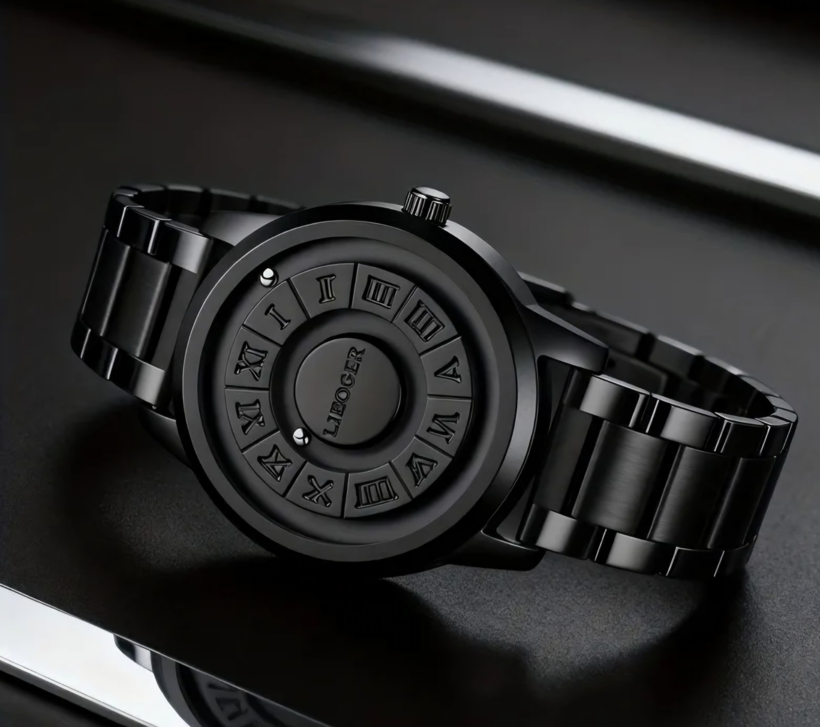 Men Luxury Watch Magnetic Bead Mirrorless Dial. Roman numerals. LARP, COSPLAY