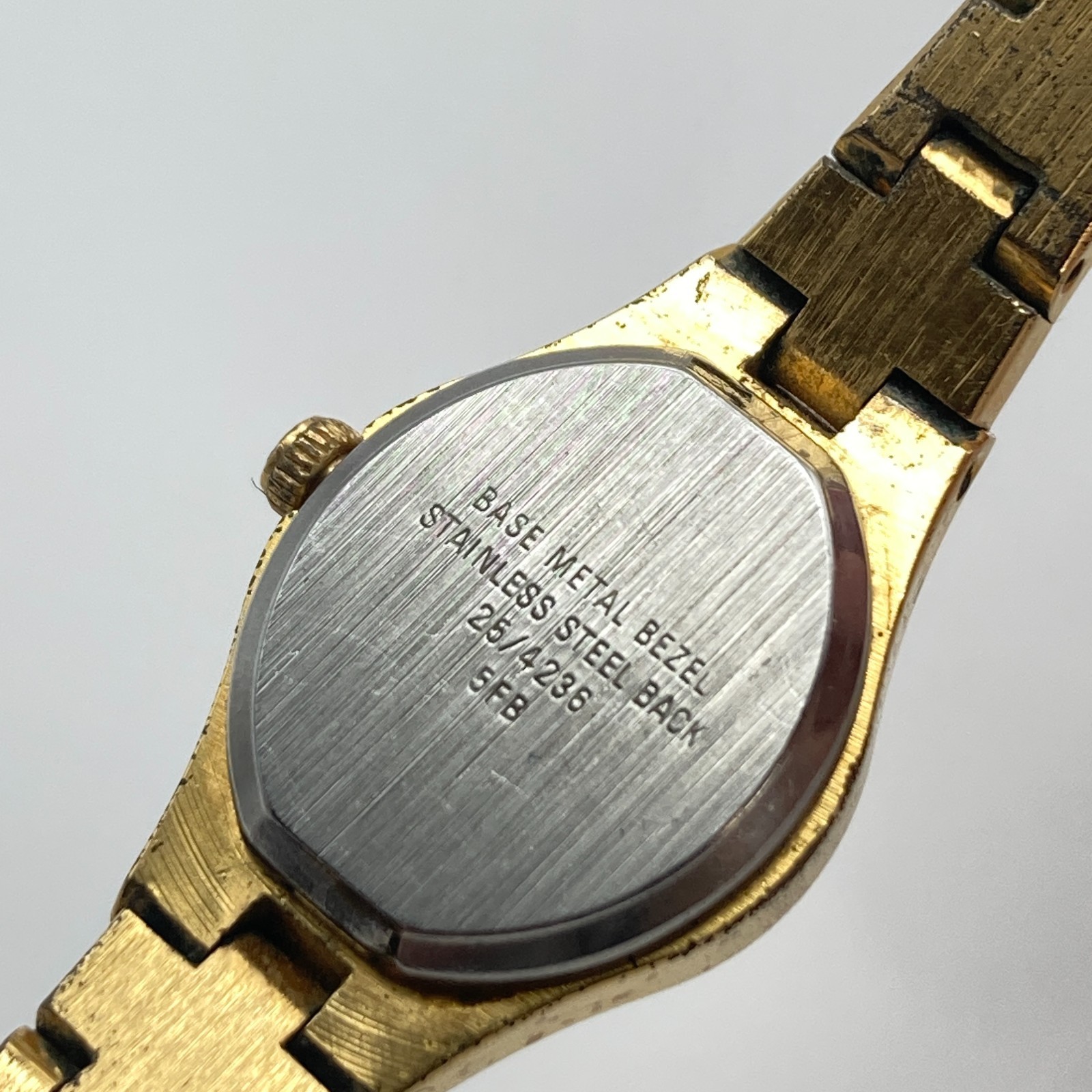 Vintage Armitron Womens Watch 11mm Gold Tone Petite Round New Battery 7″