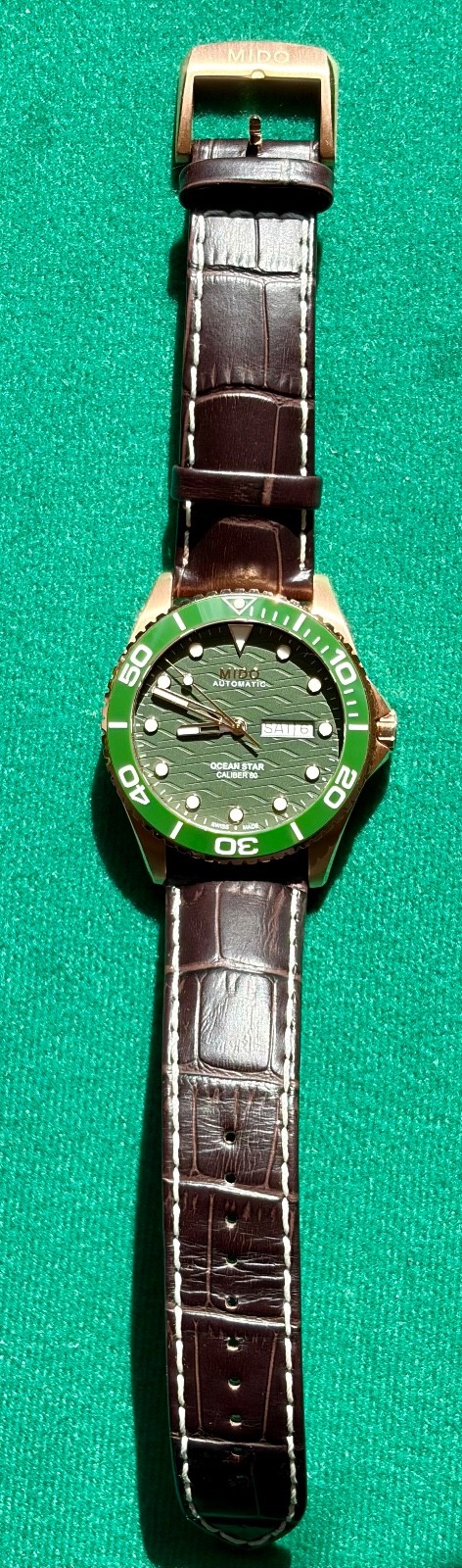 Mido Ocean Star 200C Green Dial M042.430.36.091.00 Full Set