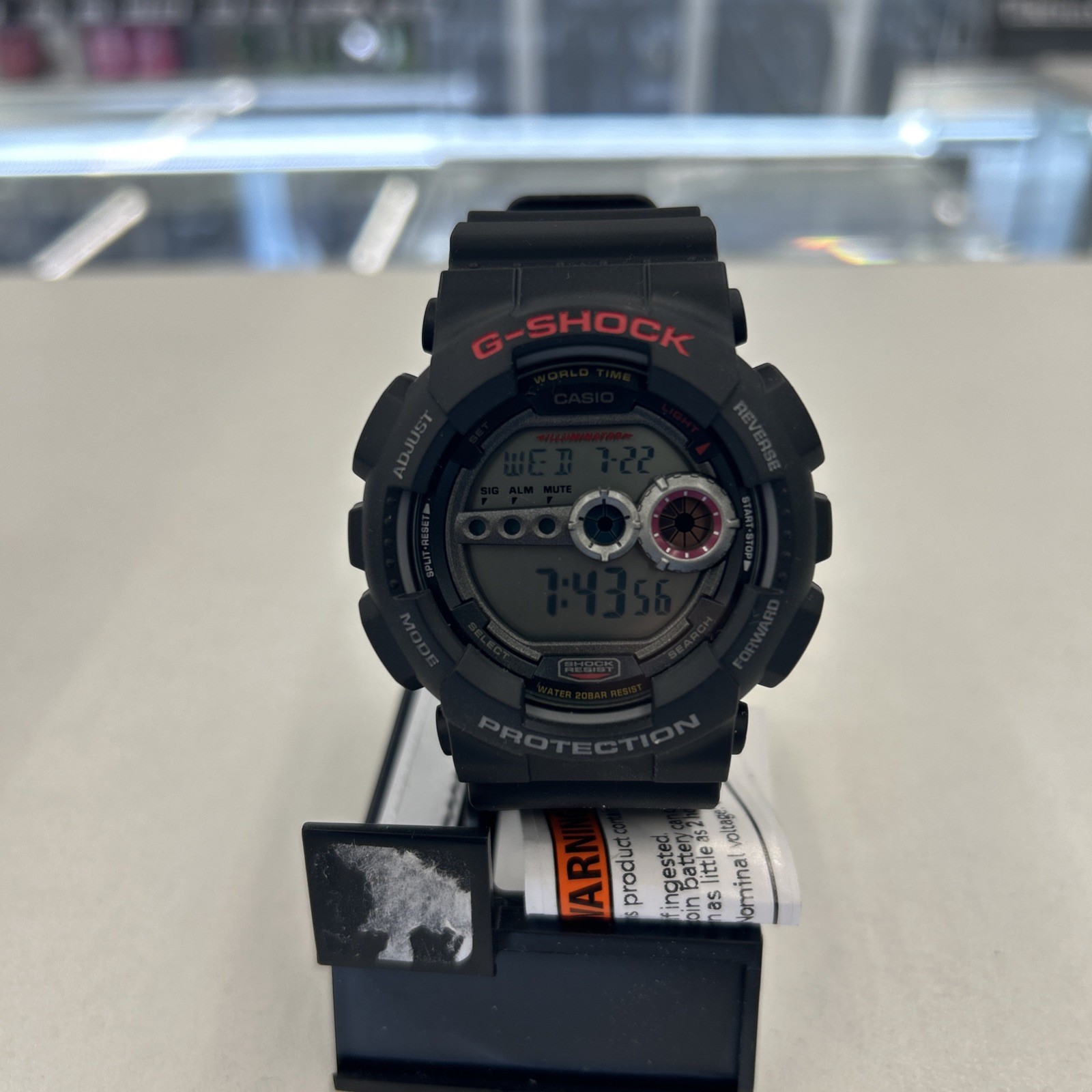 GSHOCK BLACK DIGITAL MENS RESIN SHOCK RESISTANT 7 YR BATTERY 20M WR GD100-1ACU