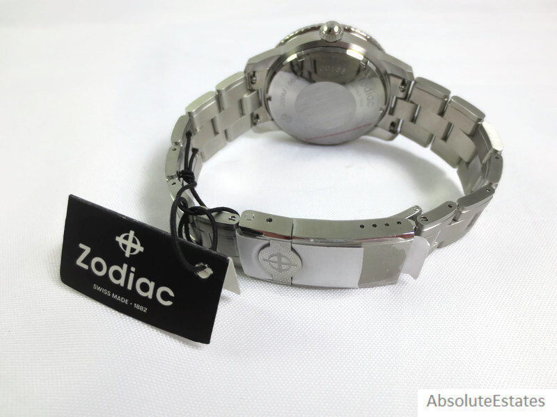 NEW Zodiac Super Sea Wolf GMT World Time Automatic Silver Red Watch ZO9410 Box
